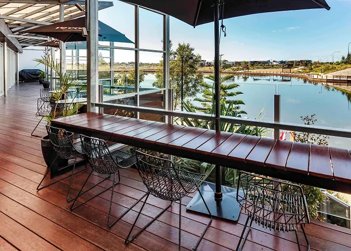 Mercure Sunshine Coast Kawana Waters