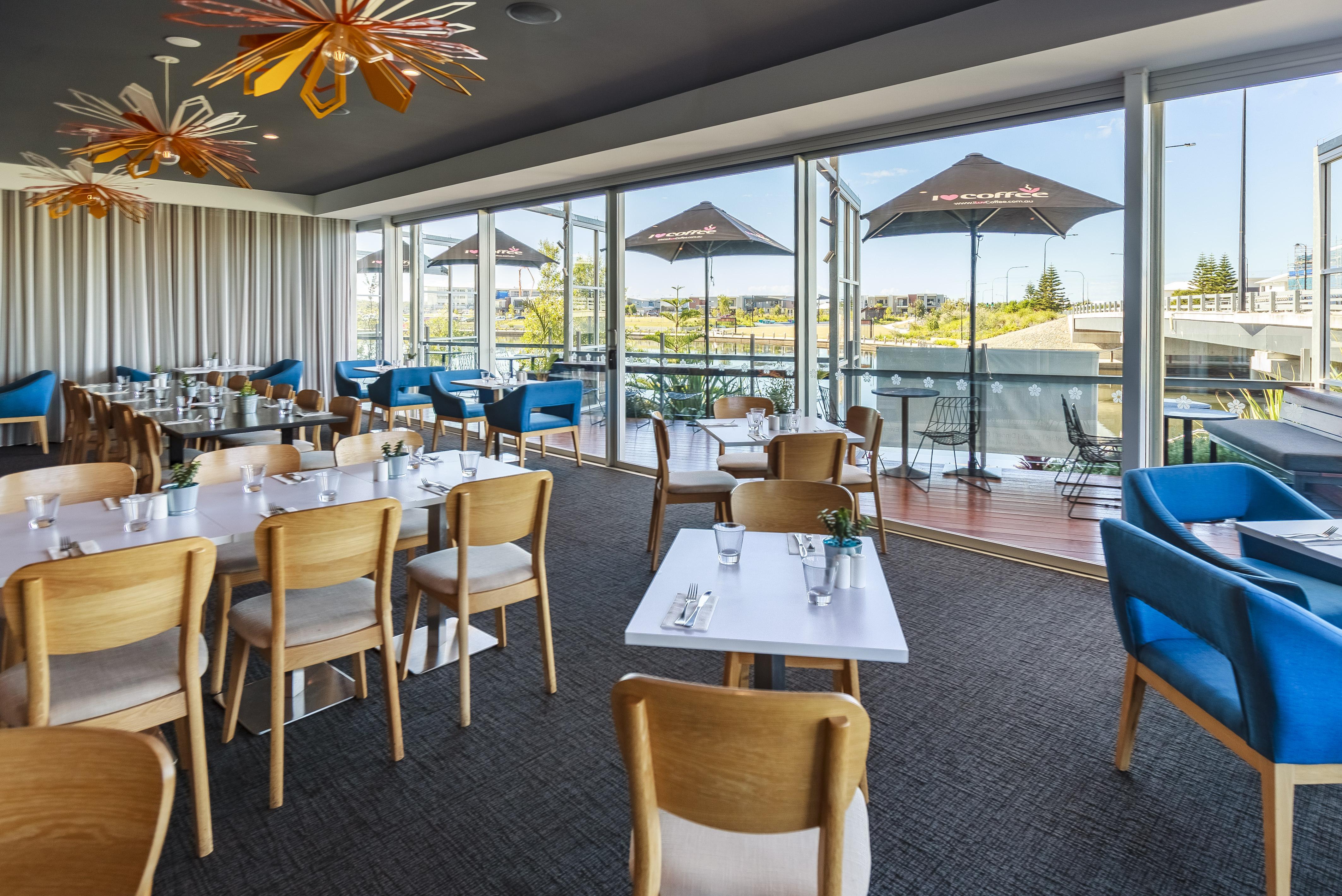 Mercure Sunshine Coast Hotel