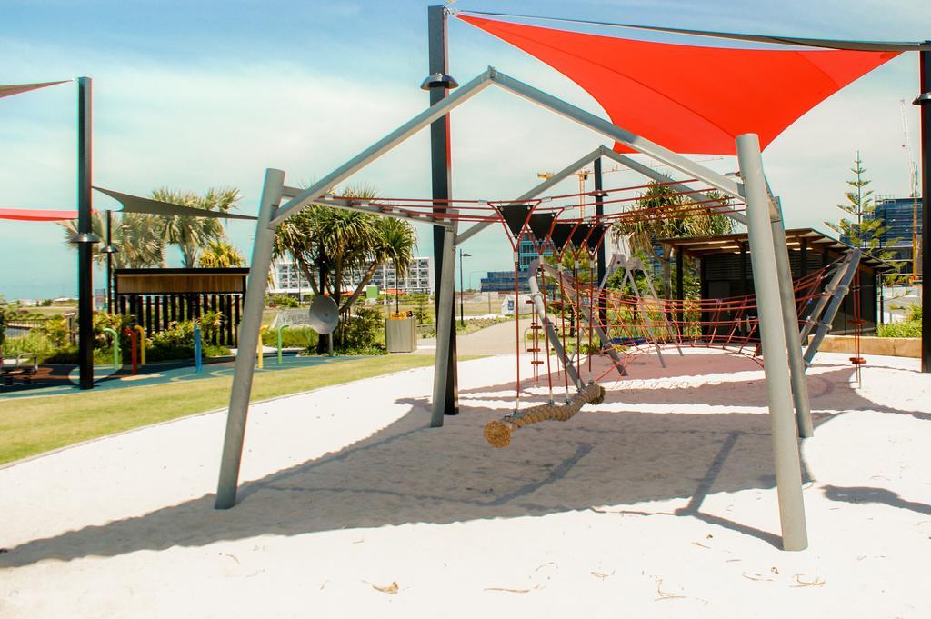 Mercure Sunshine Coast 4* Kawana Waters