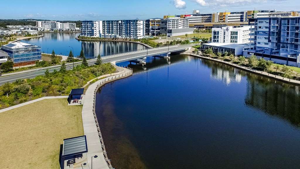 Mercure Sunshine Coast Hotel