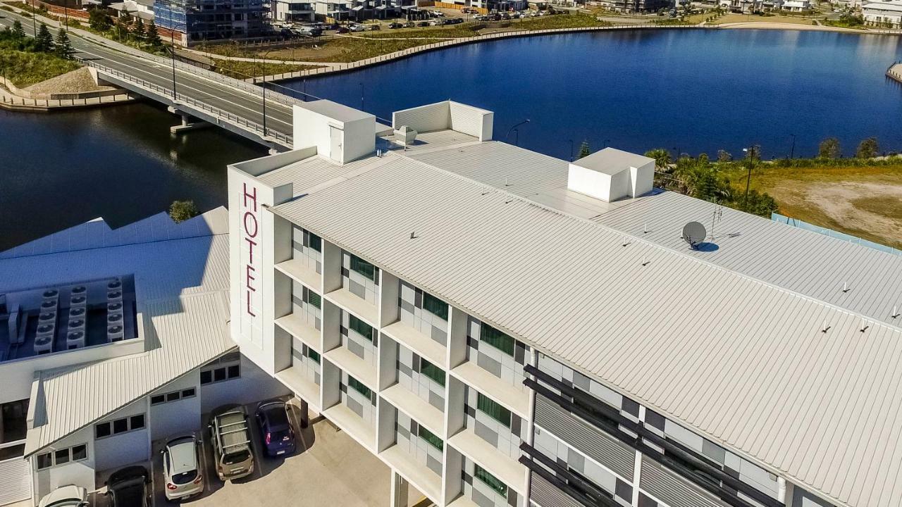 Mercure Sunshine Coast 4*