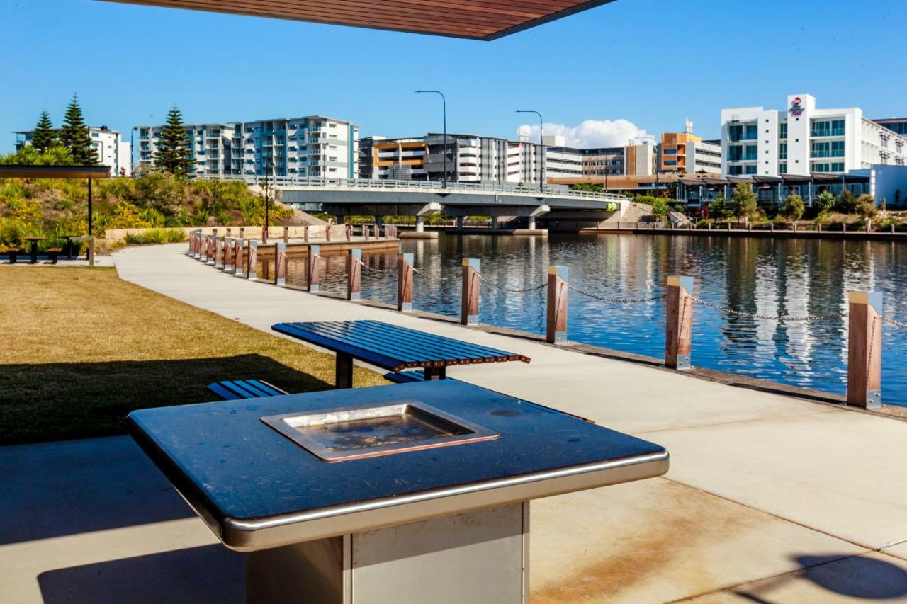 Mercure Sunshine Coast Hotel 4*