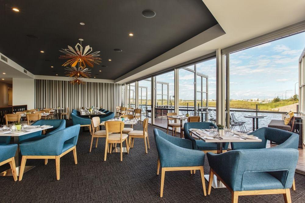 Mercure Sunshine Coast 4*